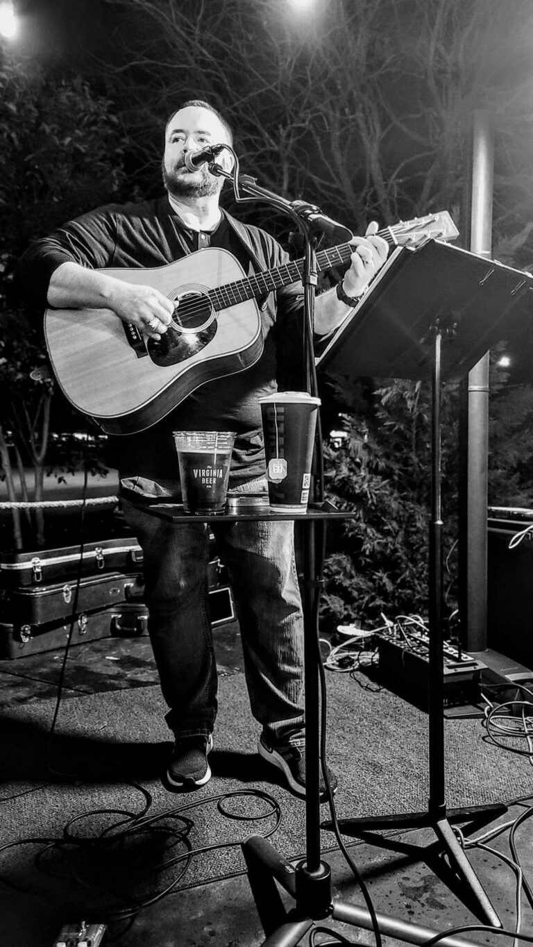 Nathan Lienard Live at MoMac Brewing